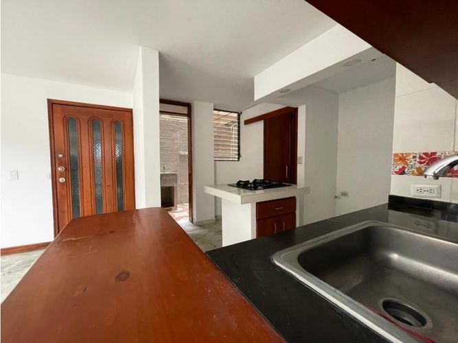 Apartamento de 3 alcobas en venta en Cuarto De Legua - Guadalupe, Cali, 78 m² · foto 3 de 21