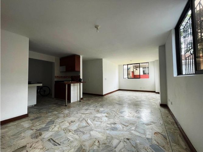 Apartamento de 3 alcobas en venta en Cuarto De Legua - Guadalupe, Cali, 78 m² · foto 5 de 21