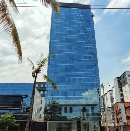 Edificio en venta en Antonia Santos Centro, Bucaramanga · foto 2 de 16