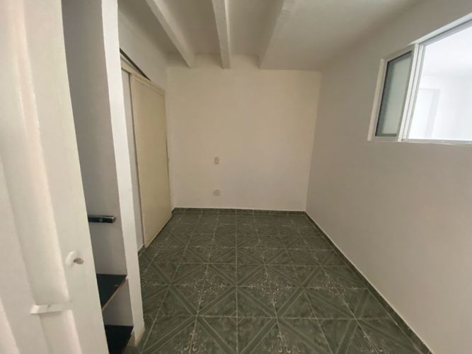 Casa de 8 alcobas en venta en Conjunto Residencial Los Naranjos, Bucaramanga, 160 m² · foto 13 de 16