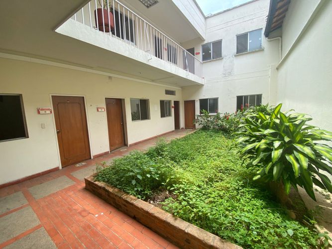Casa de 18 alcobas en venta en Centro, Bucaramanga, 1020 m² · foto 12 de 15