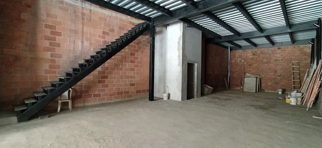 Edificio en venta en Vía Las Palmas, Medellín, 860 m² · foto 4 de 13