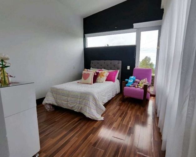Casa de 3 alcobas en venta en Escobero, Envigado, 900 m² · foto 8 de 15