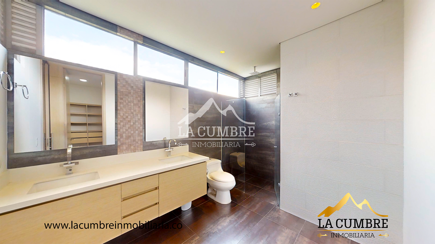 Apartamento de 3 alcobas en venta en Alejandria, Medellín, 280 m² · foto 19 de 20