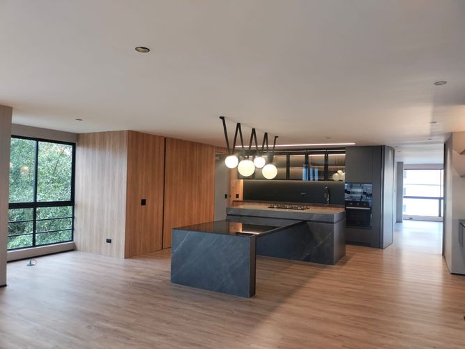 Apartamento de 3 alcobas en venta en El Poblado, Medellín, 195 m² · foto 5 de 20