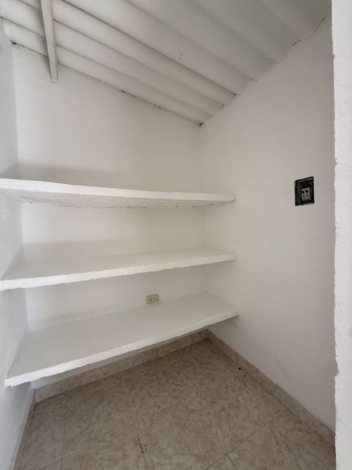 Casa de 4 alcobas en venta en Ricaurte, 148 m² · foto 9 de 24