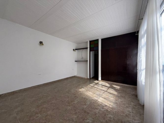 Casa de 4 alcobas en venta en Ricaurte, 148 m² · foto 10 de 24
