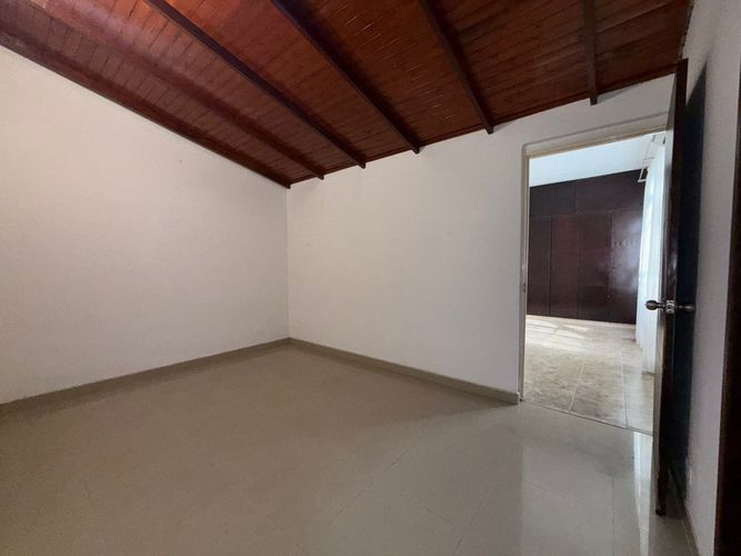 Casa de 4 alcobas en venta en Ricaurte, 148 m² · foto 16 de 24