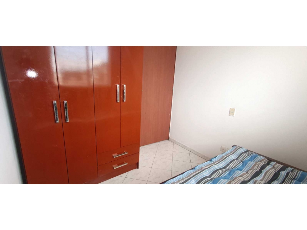 Apartamento en venta en La Candelaria, Medellín · foto 5 de 15