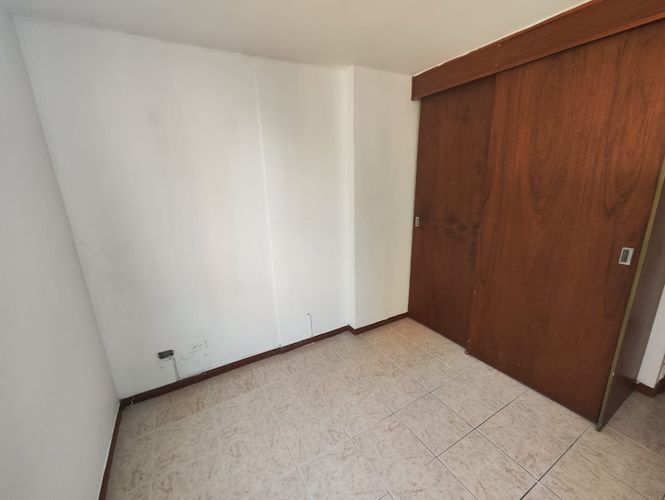 Apartamento de 3 alcobas en arriendo en Carlos E. Restrepo, Medellín, 80 m² · foto 6 de 18