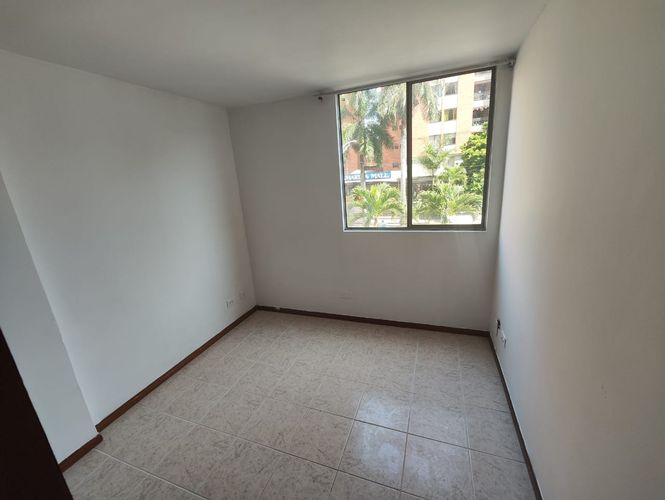 Apartamento de 3 alcobas en arriendo en Carlos E. Restrepo, Medellín, 80 m² · foto 7 de 18