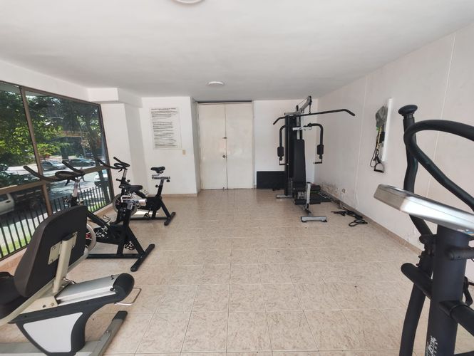 Apartamento de 3 alcobas en arriendo en Carlos E. Restrepo, Medellín, 80 m² · foto 12 de 18