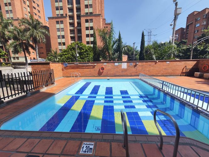 Apartamento de 3 alcobas en arriendo en Carlos E. Restrepo, Medellín, 80 m² · foto 17 de 18