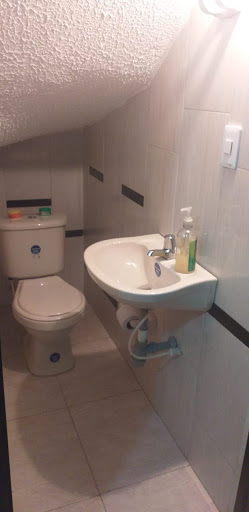 Casa en venta en Engativa Centro, Bogotá · foto 11 de 23
