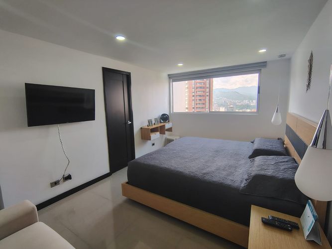 Apartamento en arriendo en El Poblado, Medellín, 86 m² · foto 12 de 17