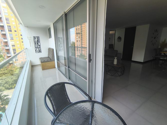 Apartamento en arriendo en El Poblado, Medellín, 86 m² · foto 17 de 17