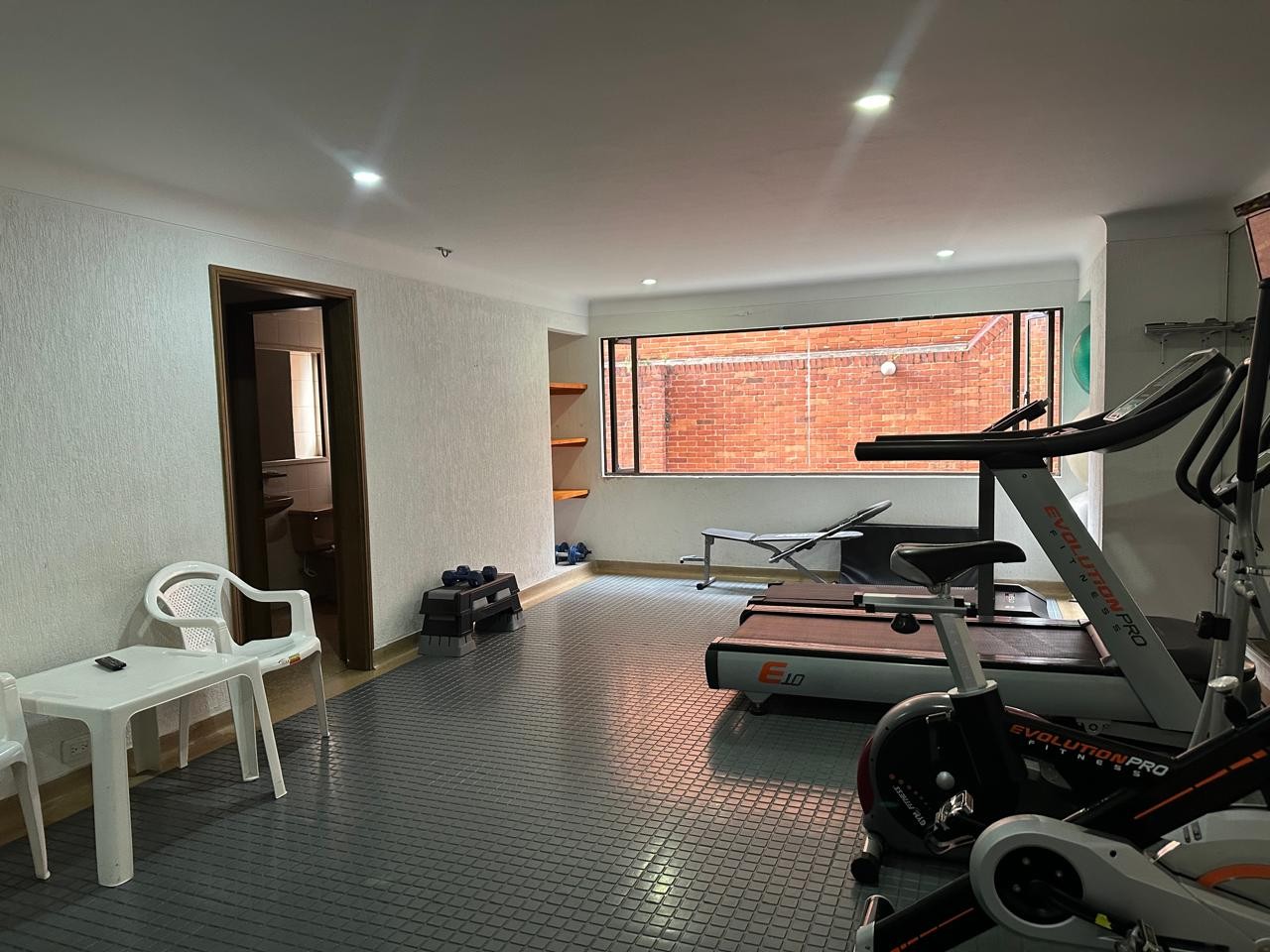 Apartamento en venta en Los Rosales, Bogotá · foto 20 de 20