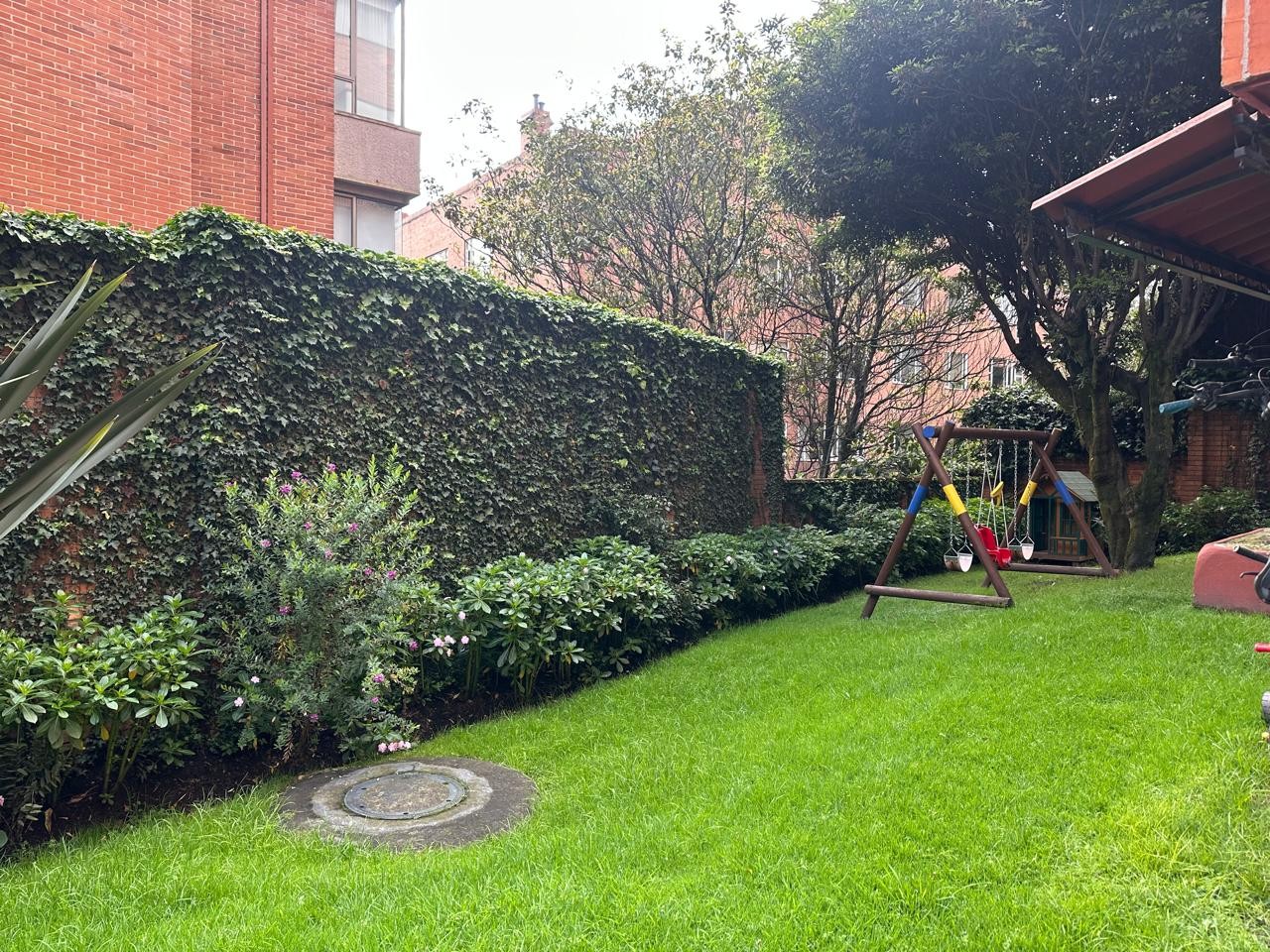 Apartamento en venta en Los Rosales, Bogotá · foto 18 de 20