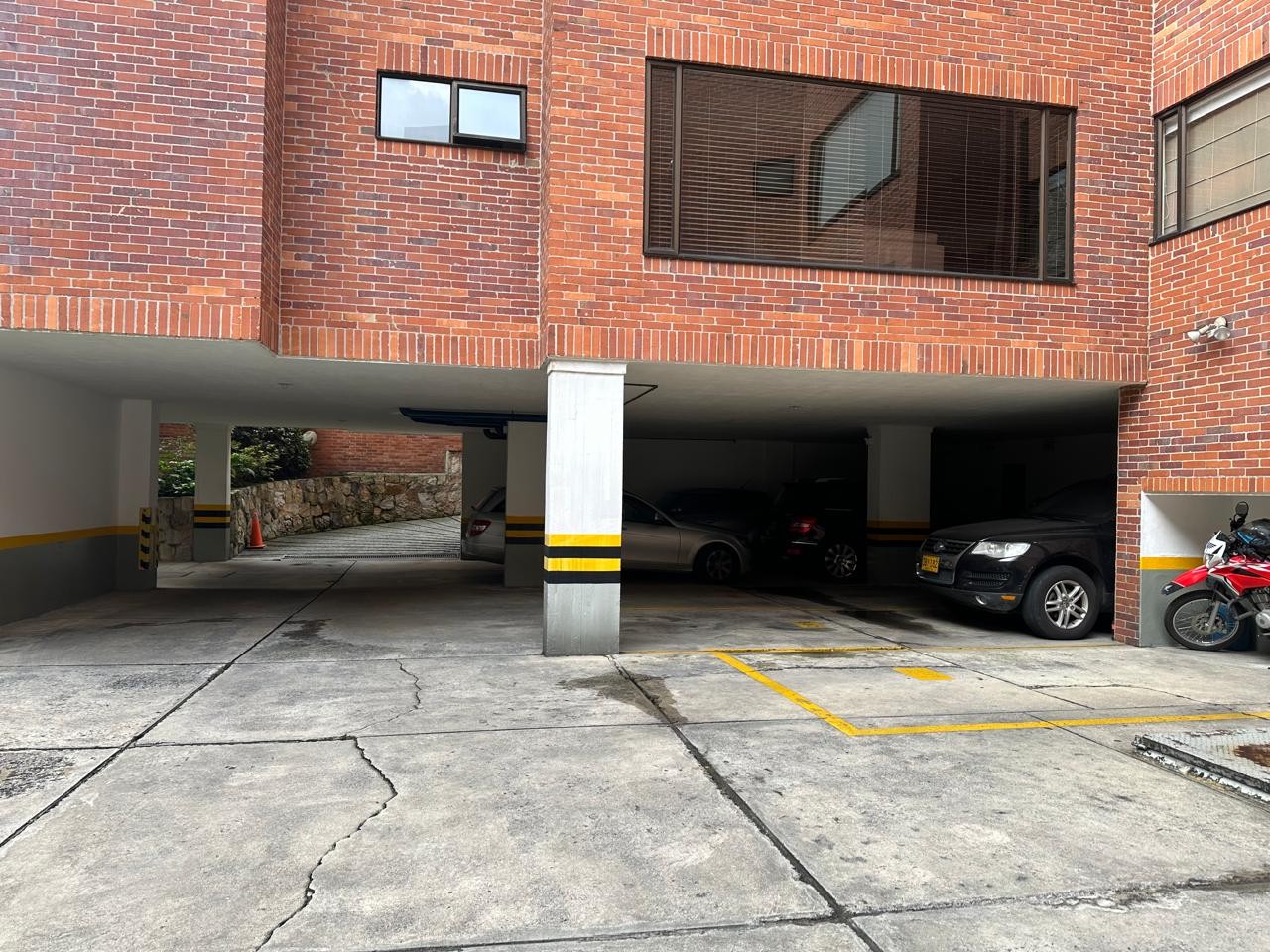 Apartamento en venta en Los Rosales, Bogotá · foto 19 de 20