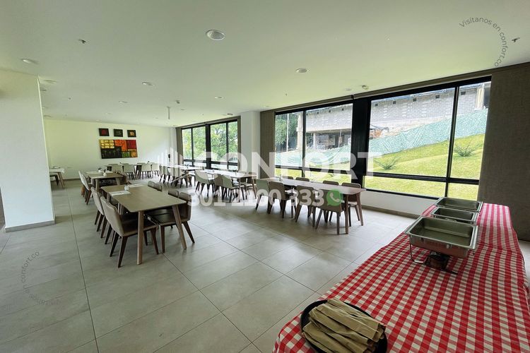 Apartamento de 1 alcoba en arriendo en Loma Del Escobero, Envigado, 57 m² · foto 19 de 22