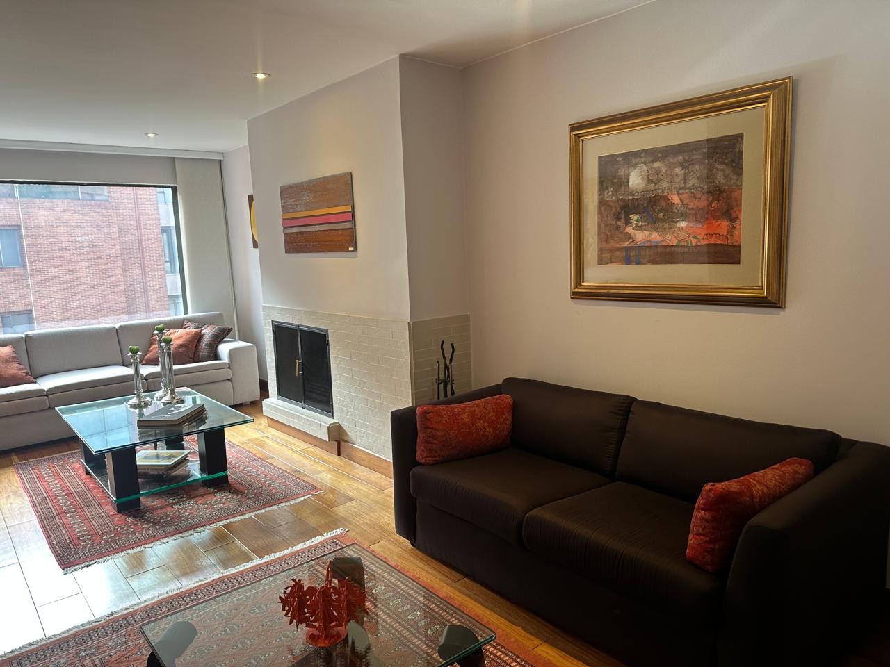 Apartamento en venta en Los Rosales, Bogotá · foto 2 de 20