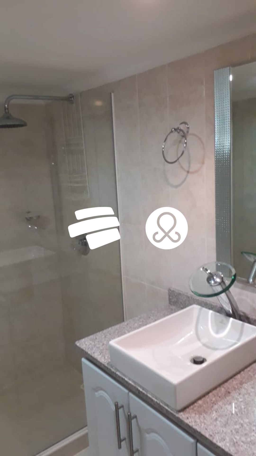 Apartment for sale in Laureles, Medellín 4