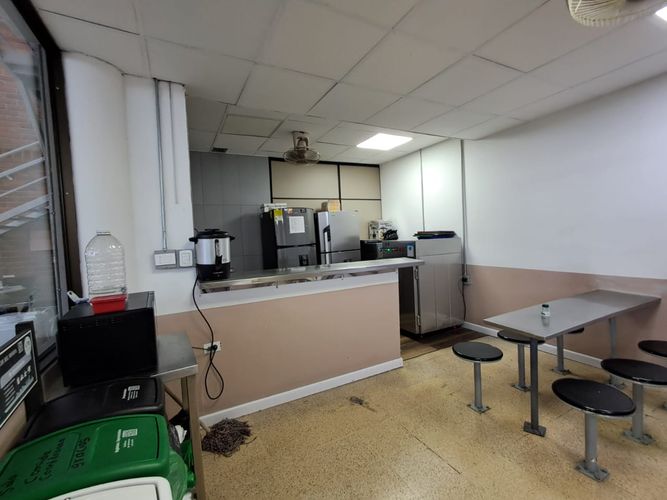 Bodega en arriendo en Guayabal, Medellín, 1350 m² · foto 12 de 17