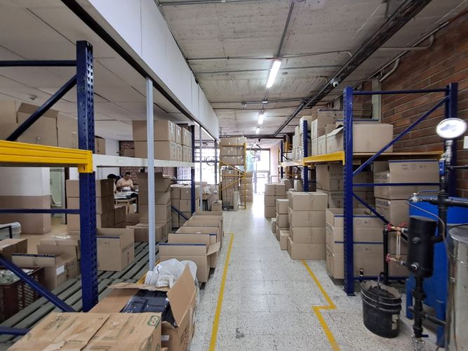 Bodega en arriendo en Guayabal, Medellín, 1350 m² · foto 13 de 17
