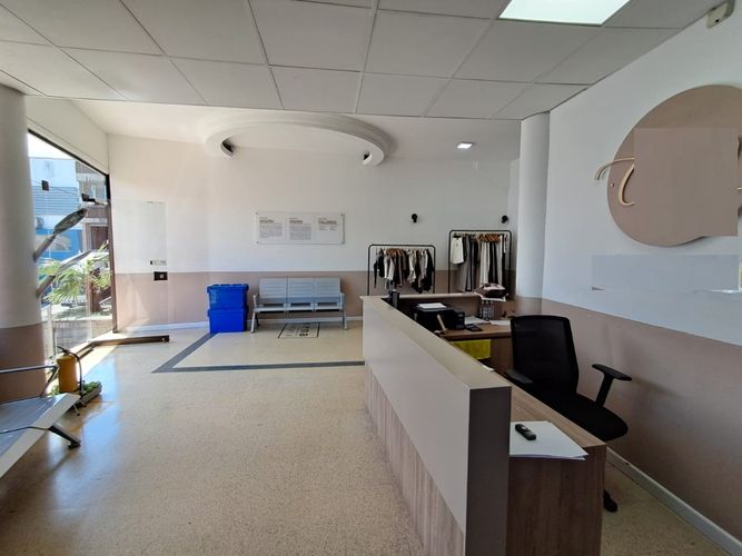 Bodega en arriendo en Guayabal, Medellín, 1350 m² · foto 16 de 17