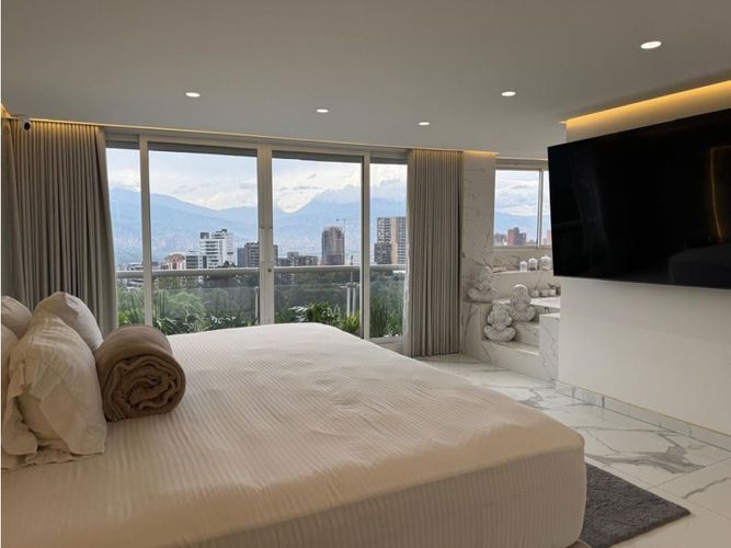 Apartamento de 3 alcobas en venta en El Campestre, Medellín, 373 m² · foto 18 de 24