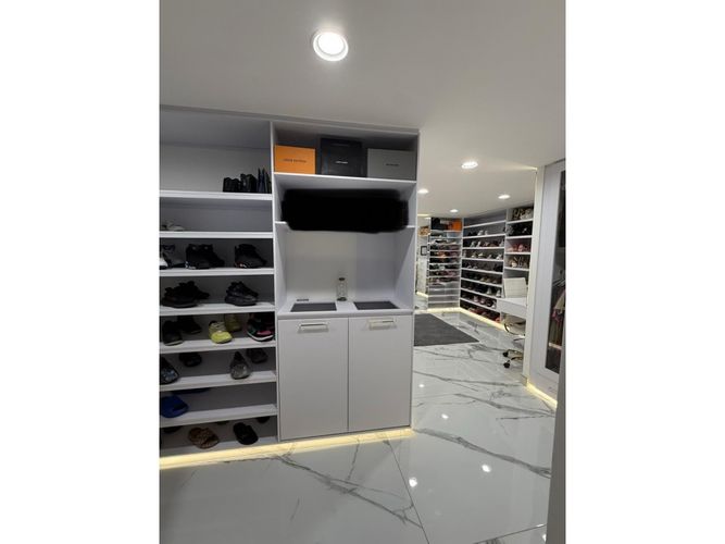 Apartamento de 3 alcobas en venta en El Campestre, Medellín, 373 m² · foto 24 de 24