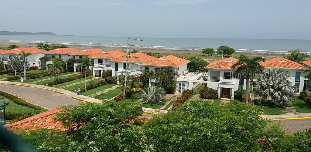 Casa en venta en Arroyo De Piedra, Cartagena · foto 2 de 24