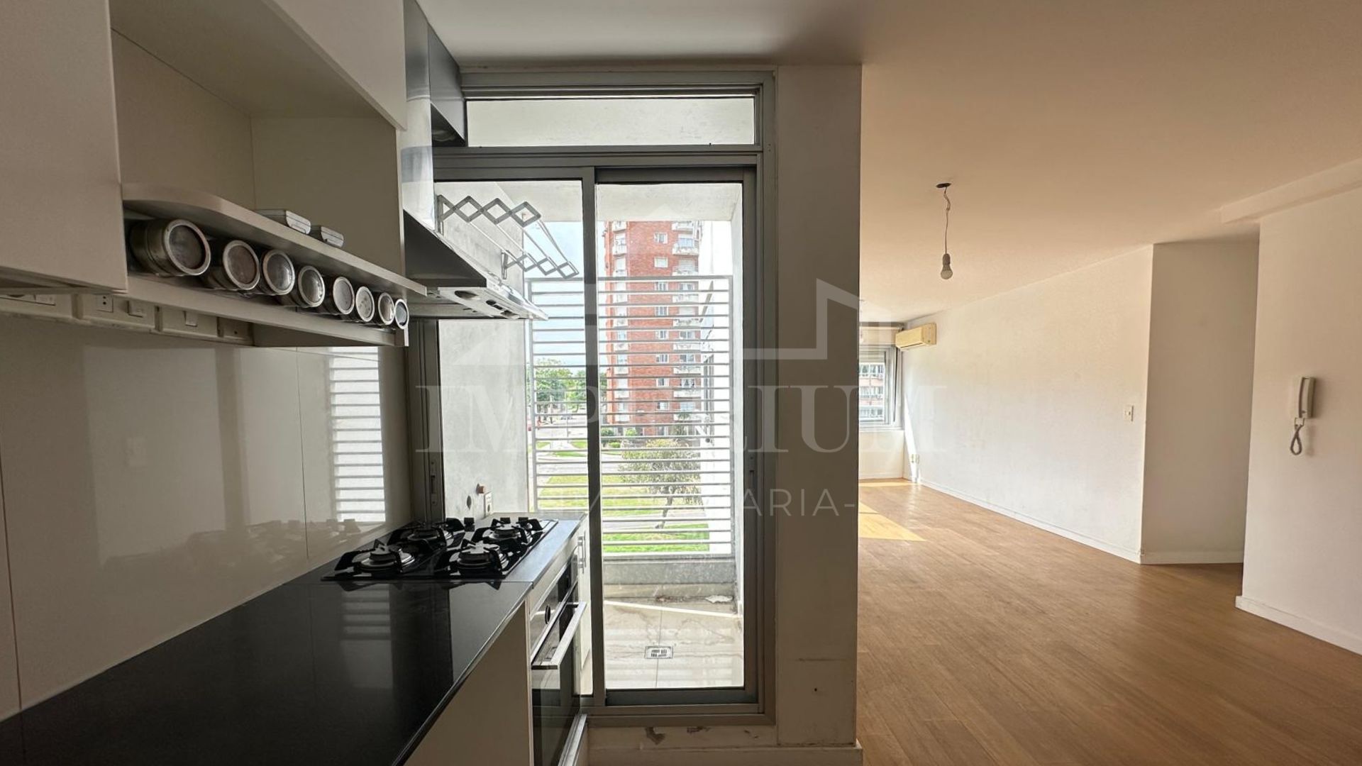 Venta Apartamento 3 Dormitorios en Malvin con Garage. E Tower Campiglia - Vista 6
