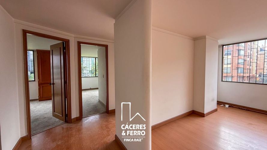Apartamento de 5 alcobas en venta en Santa Barbara, Bogotá, 157 m² · foto 10 de 13