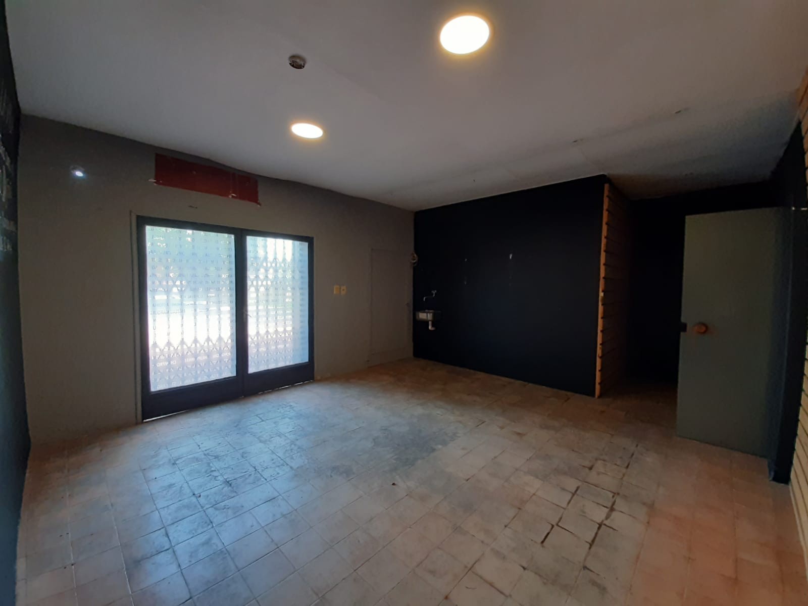 Depósito en Venta en San Cristóbal, Asunción - Excelente Oportunidad de Inversión — foto 2