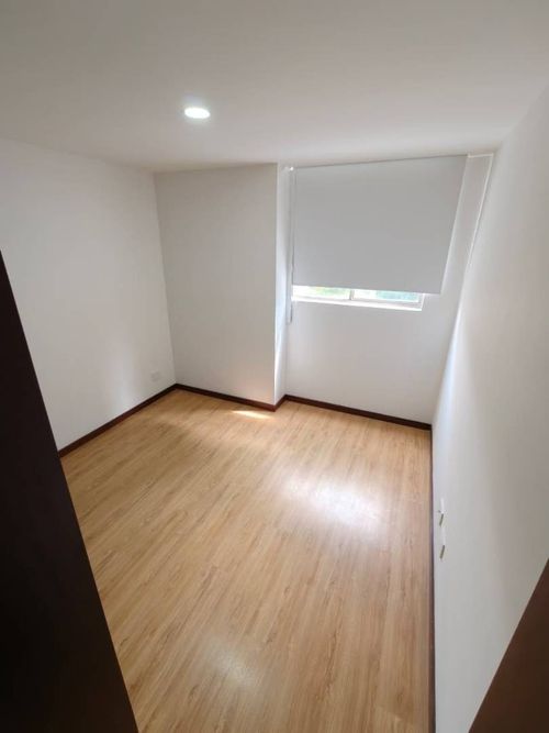 Apartamento de 3 alcobas en arriendo en Cumbres, Envigado, 75 m² · foto 8 de 18