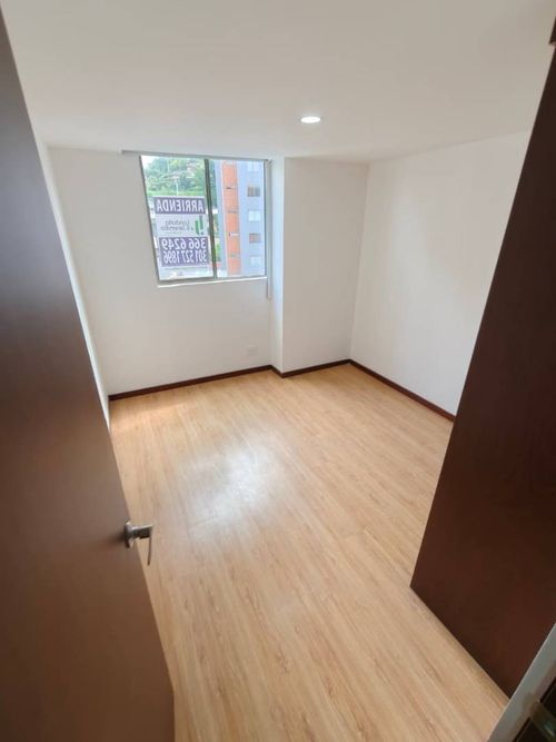 Apartamento de 3 alcobas en arriendo en Cumbres, Envigado, 75 m² · foto 11 de 18