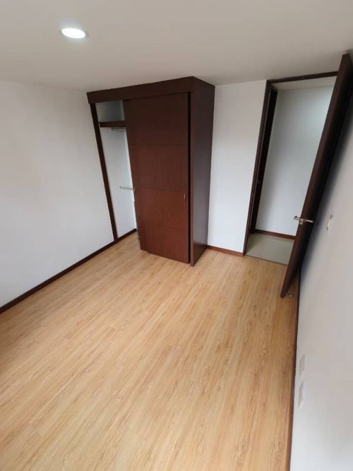 Apartamento de 3 alcobas en arriendo en Cumbres, Envigado, 75 m² · foto 12 de 18