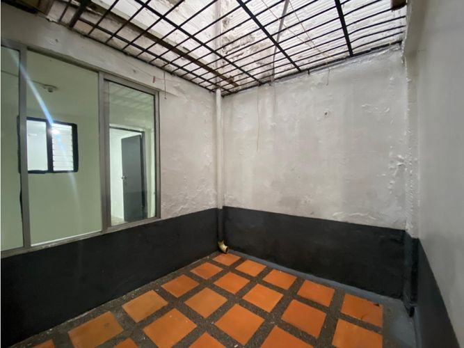 Apartamento de 3 alcobas en arriendo en Urbanizacion Manesa, Medellín, 90 m² · foto 7 de 12