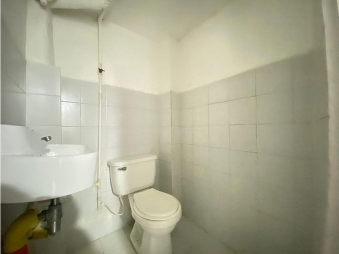Apartamento de 3 alcobas en arriendo en Urbanizacion Manesa, Medellín, 90 m² · foto 11 de 12
