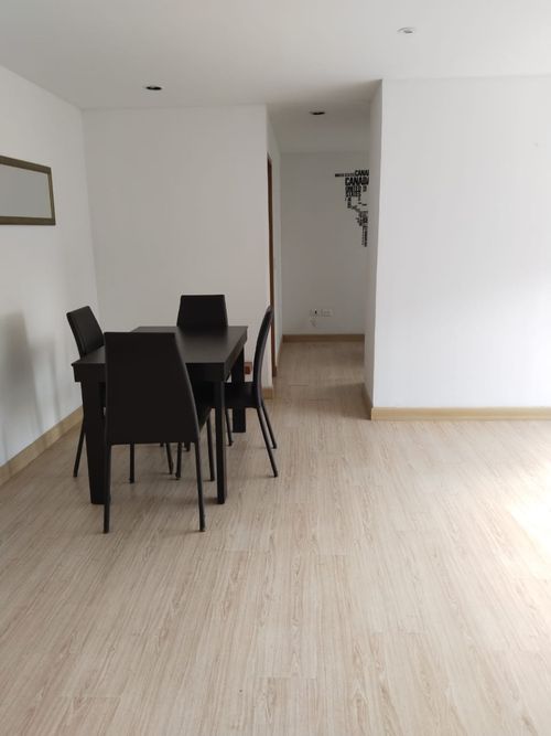 Apartaestudio en venta en Chico Norte, Bogotá, 37 m² · foto 5 de 15