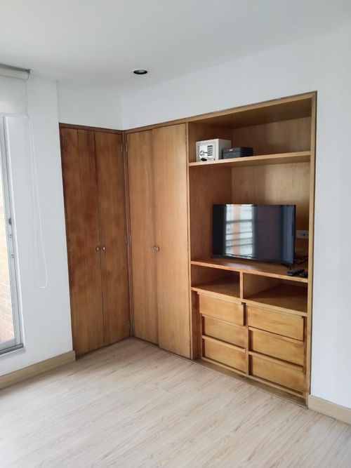 Apartaestudio en venta en Chico Norte, Bogotá, 37 m² · foto 7 de 15