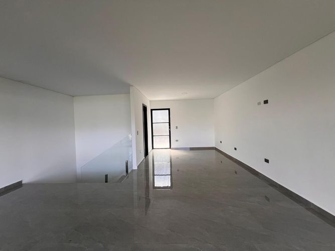 Casa de 5 alcobas en venta en Llano Grande, Rionegro, 230 m² · foto 14 de 17