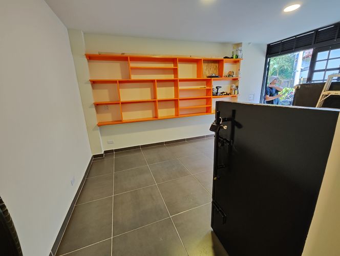 Local en arriendo en Laureles, Medellín, 20 m² · foto 8 de 10