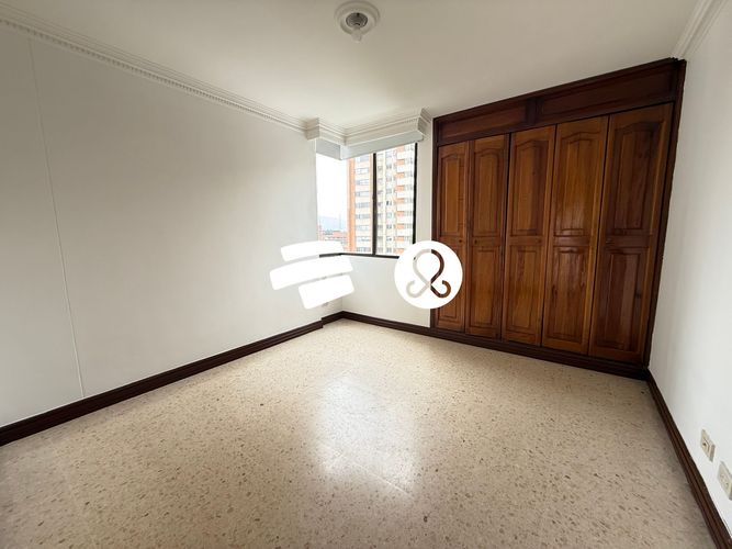 Apartamento de 3 alcobas en venta en Alejandría, Medellín, 127 m² · foto 10 de 14