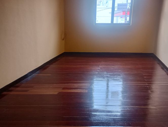 Casa de 7 alcobas en arriendo en Avenida Santander, Manizales, 170 m² · foto 5 de 14