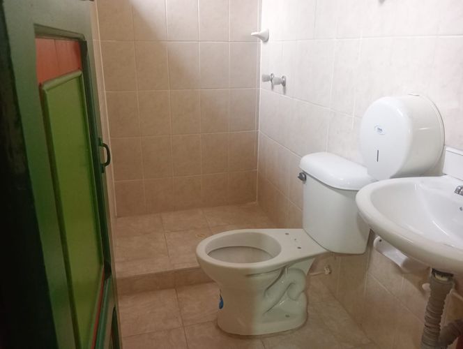 Casa de 7 alcobas en arriendo en Avenida Santander, Manizales, 170 m² · foto 11 de 14