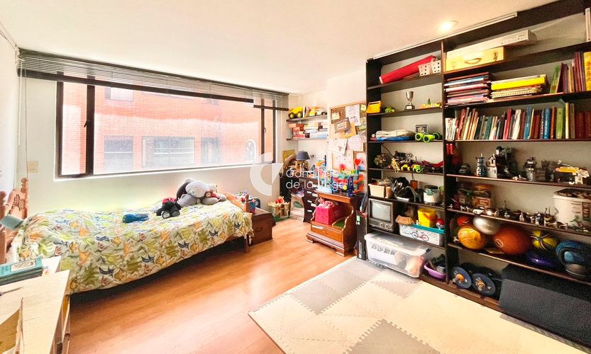 Apartamento de 4 alcobas en venta en El Nogal, Bogotá, 272 m² · foto 11 de 17