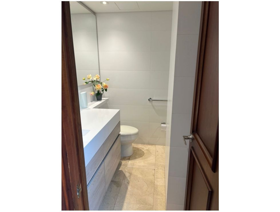 Apartment for sale in El Poblado, Medellín [No disponible] 5