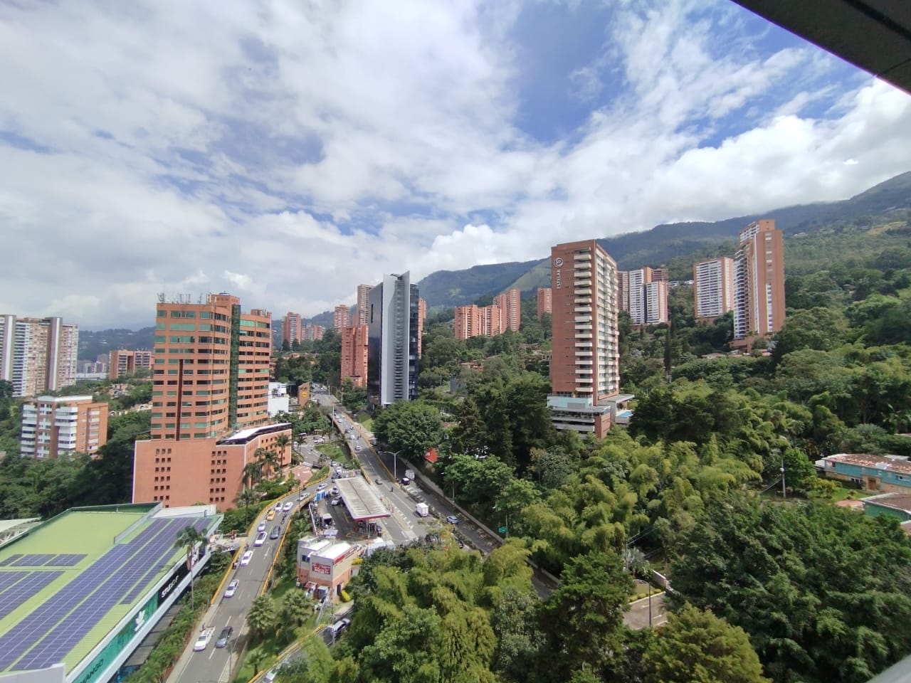1BR Apartment in El tesoro (53 m²)